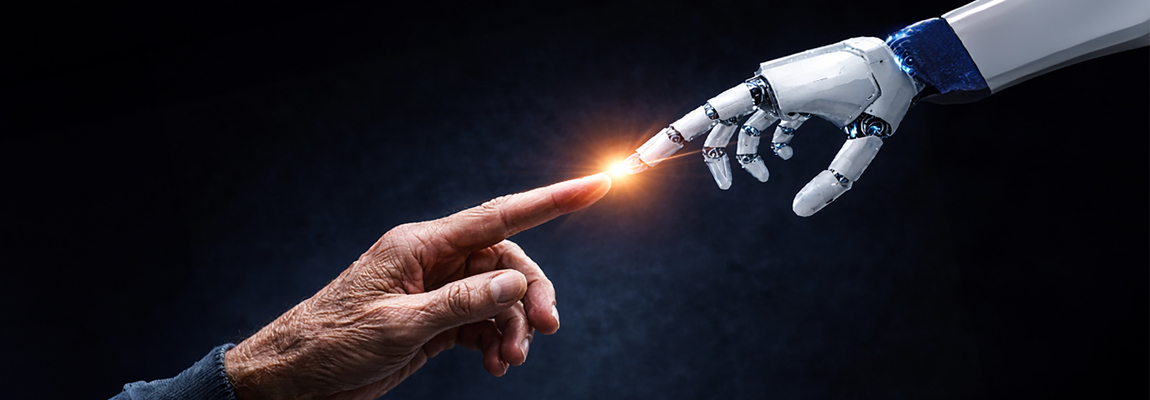 Altenpflegemesse 2026 JOMOsoft Bild Hände berühren sich